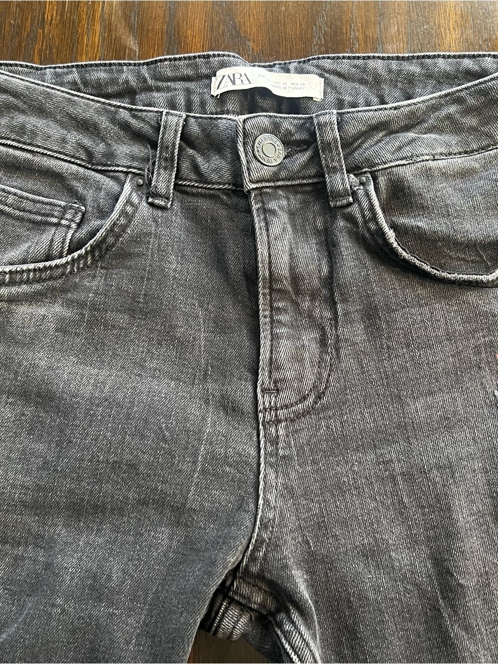 ZARA Women’s Slim Washed Black Denim Jeans